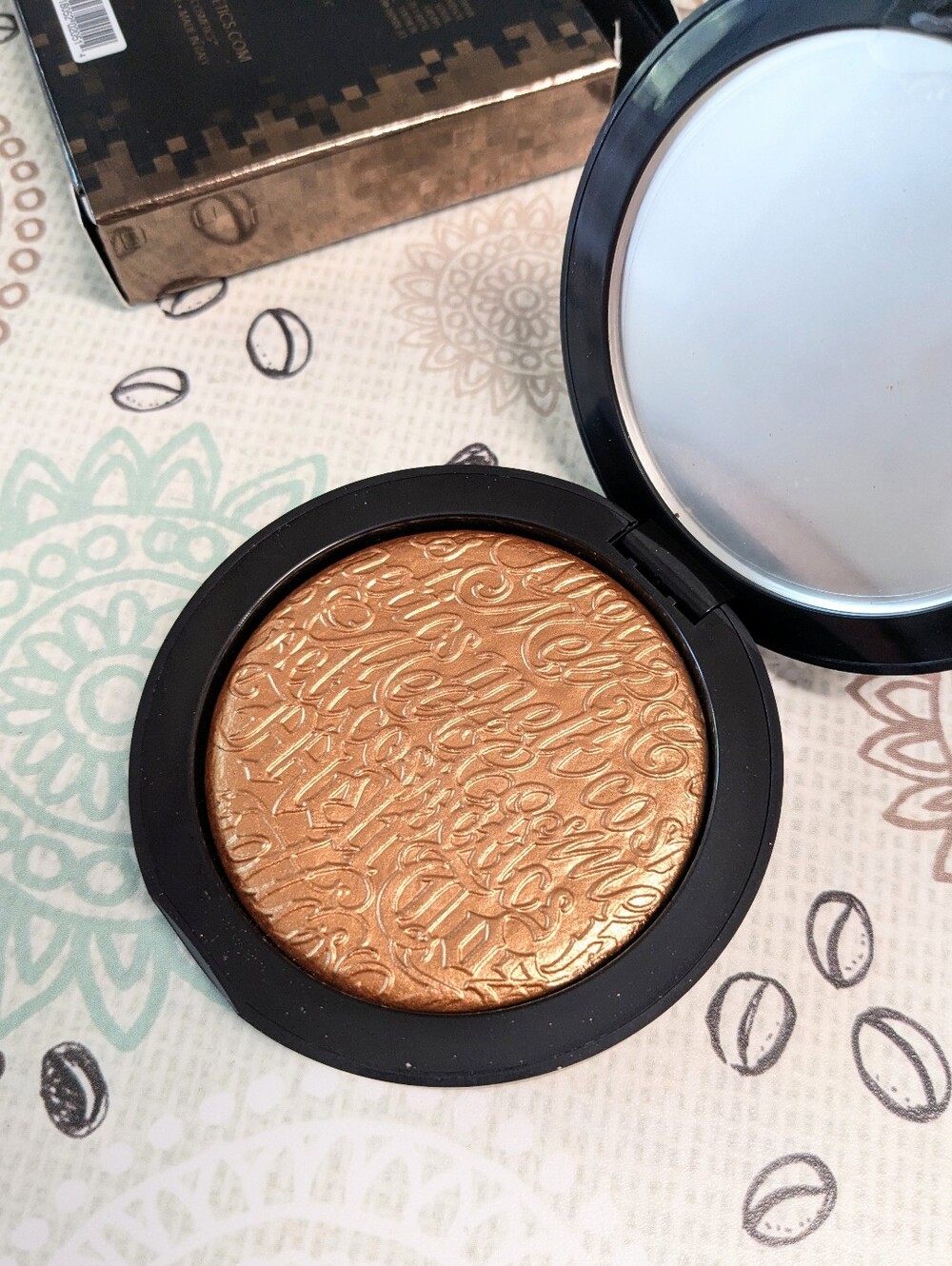 Melt Cosmetics Digital Dust Highlighter/Bronzer - Nova